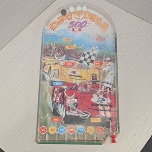 Daytona 500 Kids Racing Game - Red and Yellow